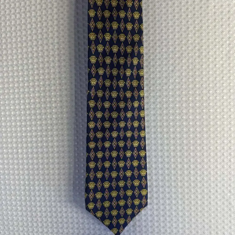 Vintage Gianni Versace Medusa Head Baroque Silk Tie